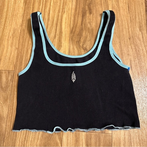 FREE PEOPLE FP Movement Throw Set in Black Blue Combo Sz. Medium Large - Picture 7 of 10